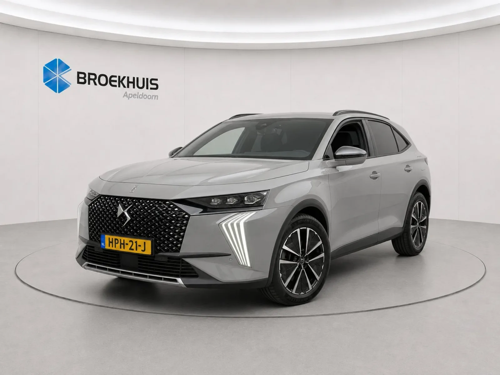 DS 7 (2025) — foto 1