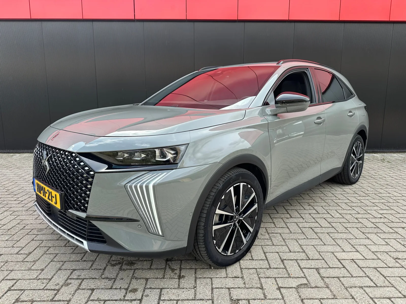 DS 7 (2025) — foto 1