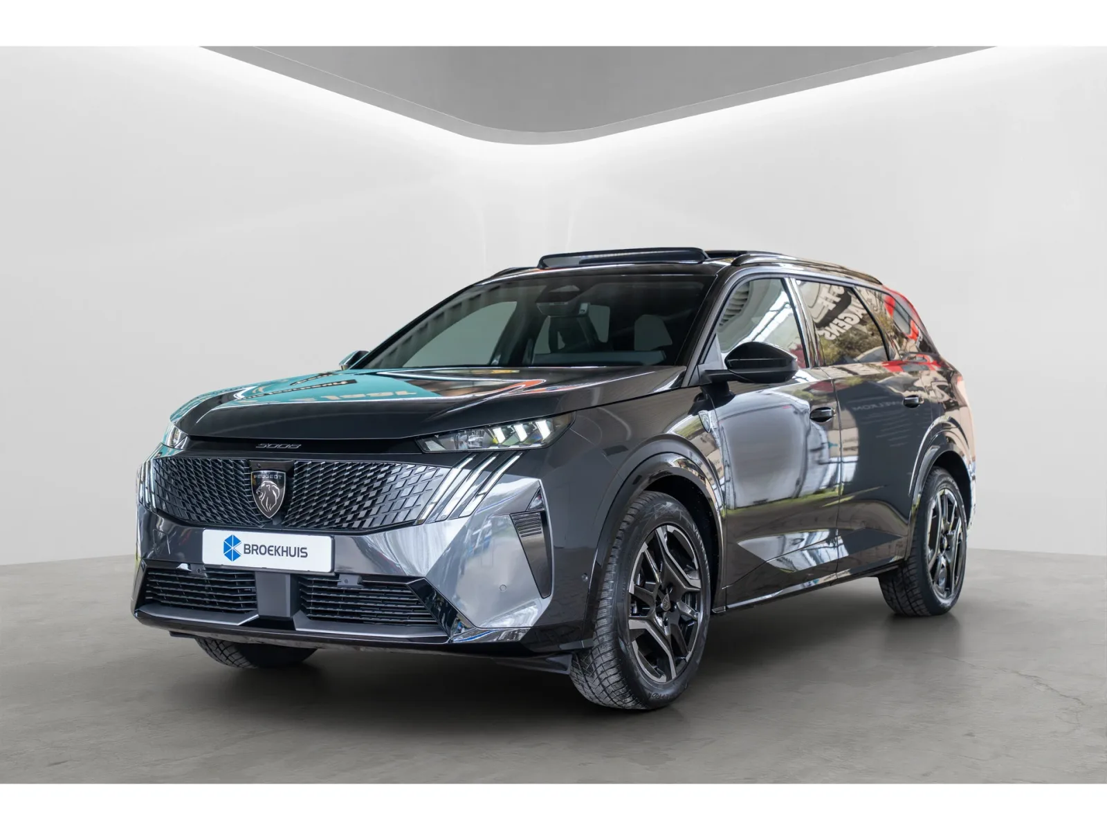 Peugeot E-5008 (2025) — foto 1