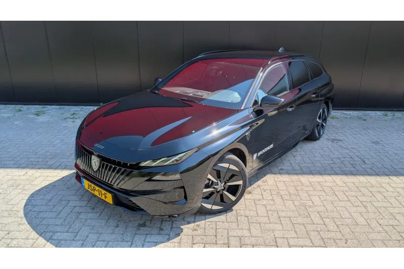 Peugeot e-308 (2025)