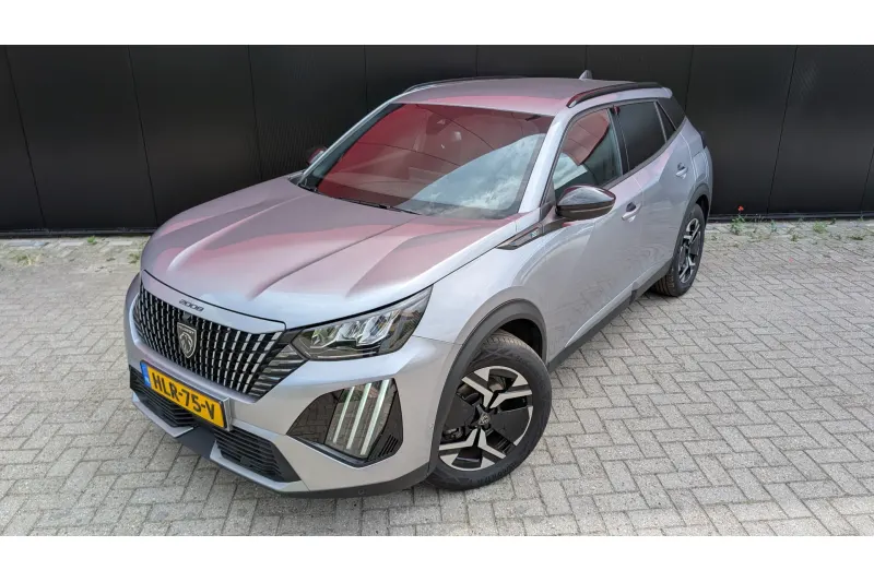 Peugeot e-2008 (2025)