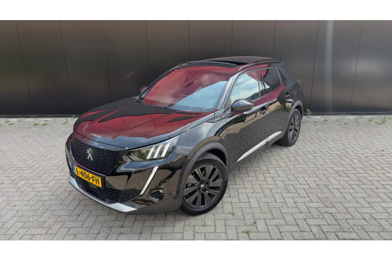 Peugeot e-2008 (2021)