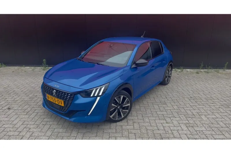Peugeot 208 (2021)
