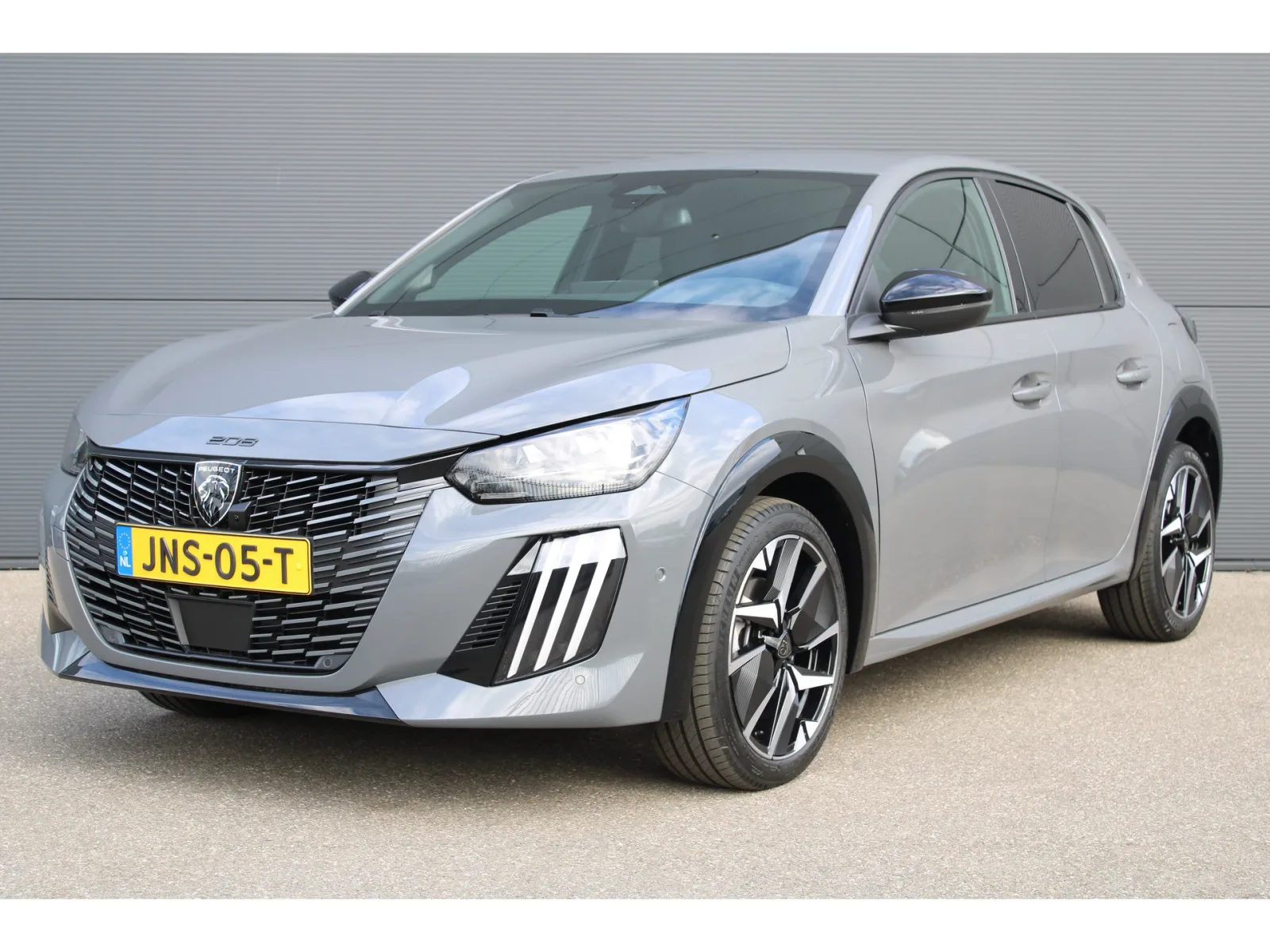 Peugeot 208 (2025) — foto 1