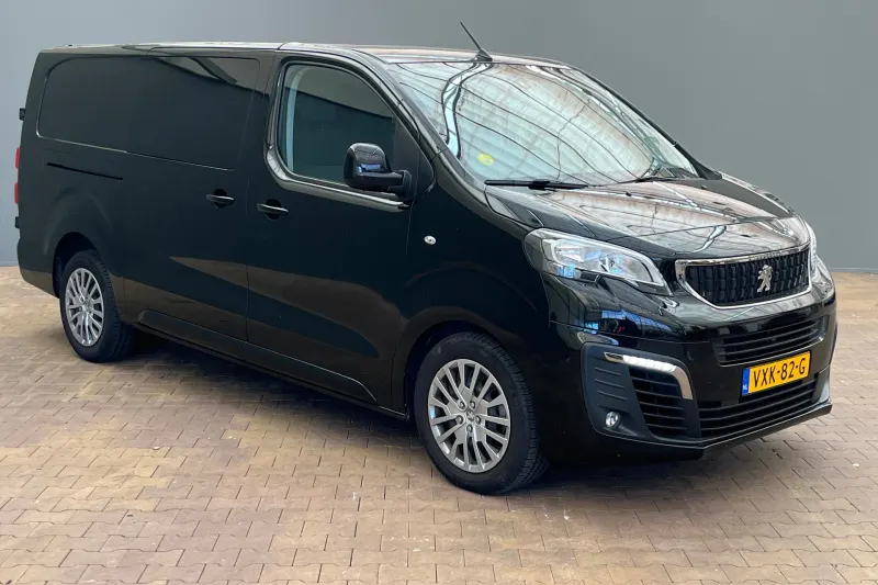 Peugeot Expert (2023)