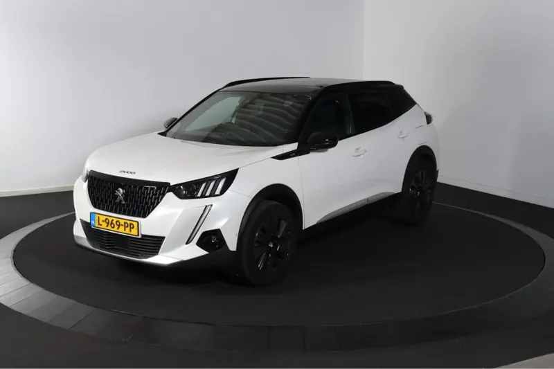 Peugeot 2008 (2021)