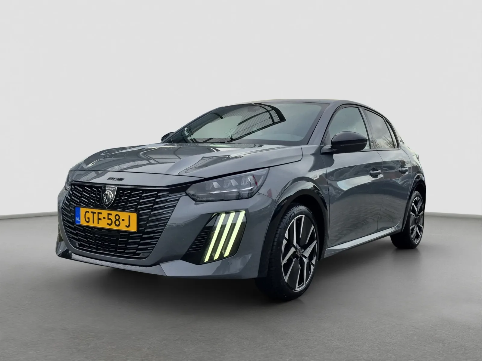 Peugeot 208 (2024) — foto 1