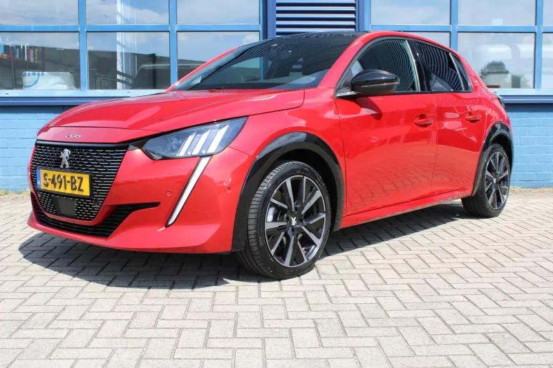 Peugeot 208 (2022)