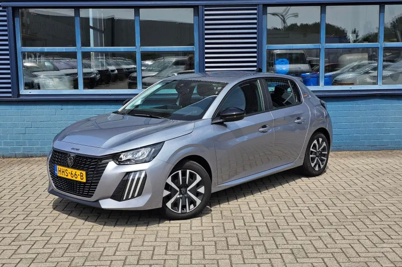 Peugeot 208 (2025)