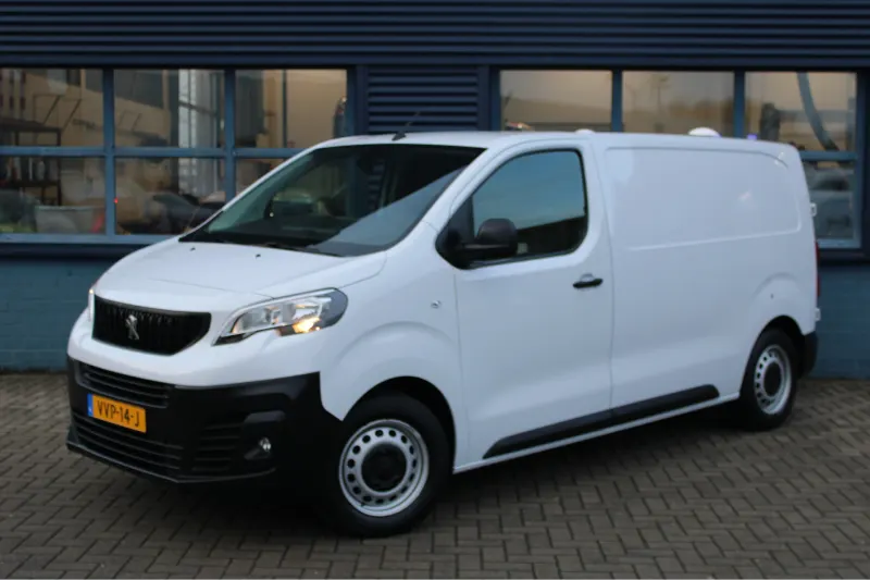 Peugeot Expert (2023)