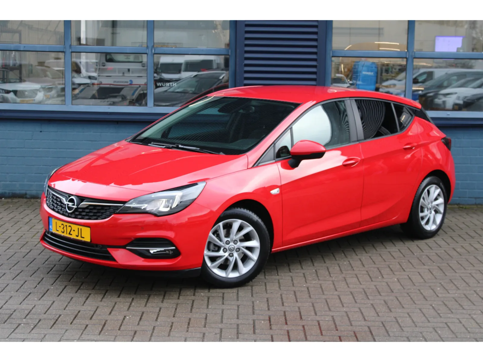 Opel Astra (2021) — foto 1