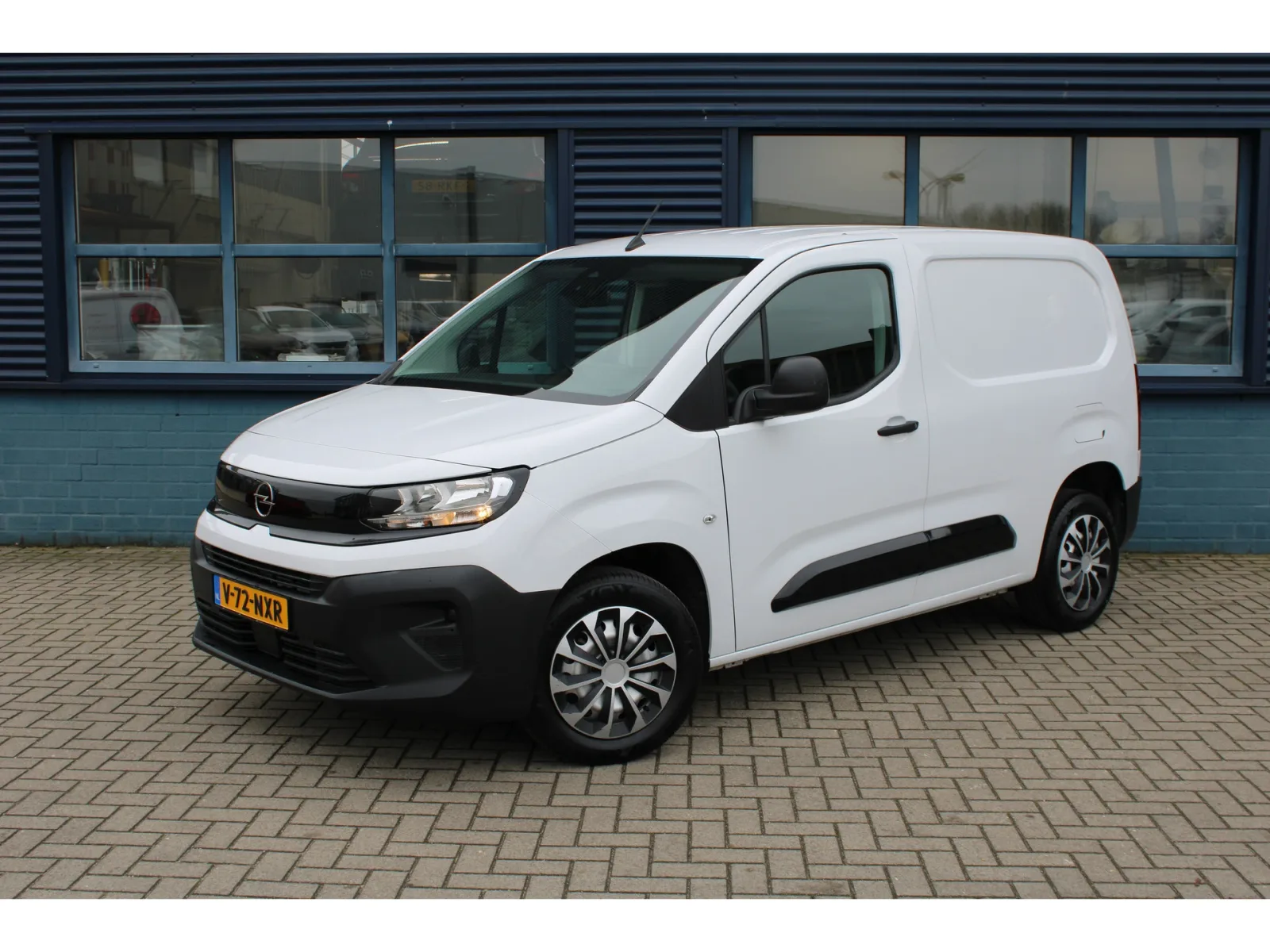 Opel Combo (2024) — foto 1
