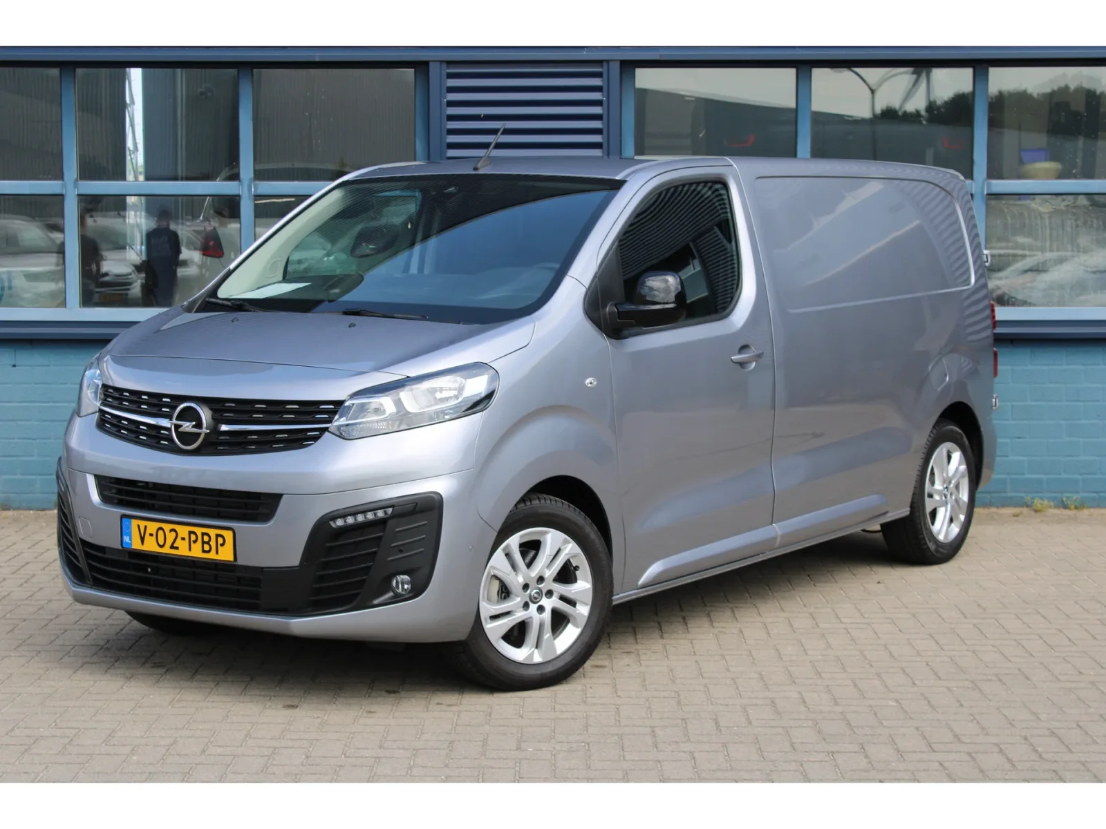 Opel Vivaro (2024) — foto 1