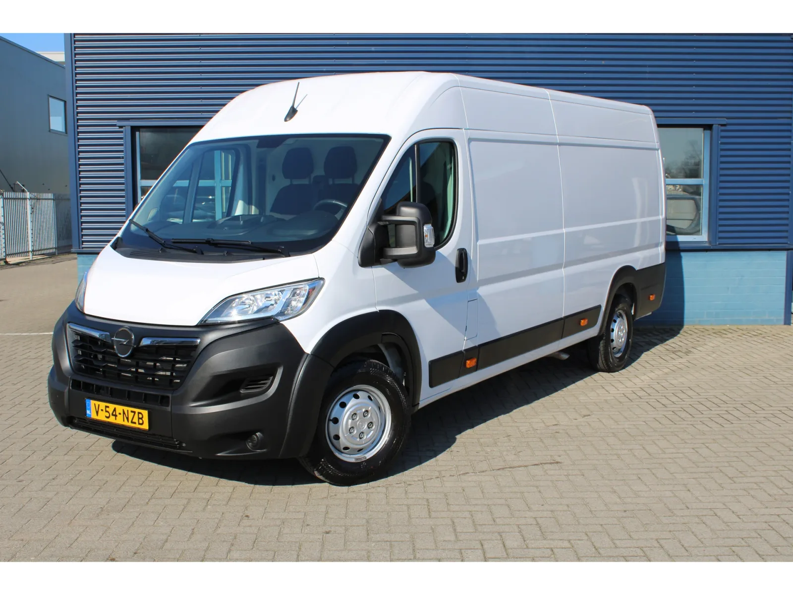 Opel Movano (2024) — foto 1