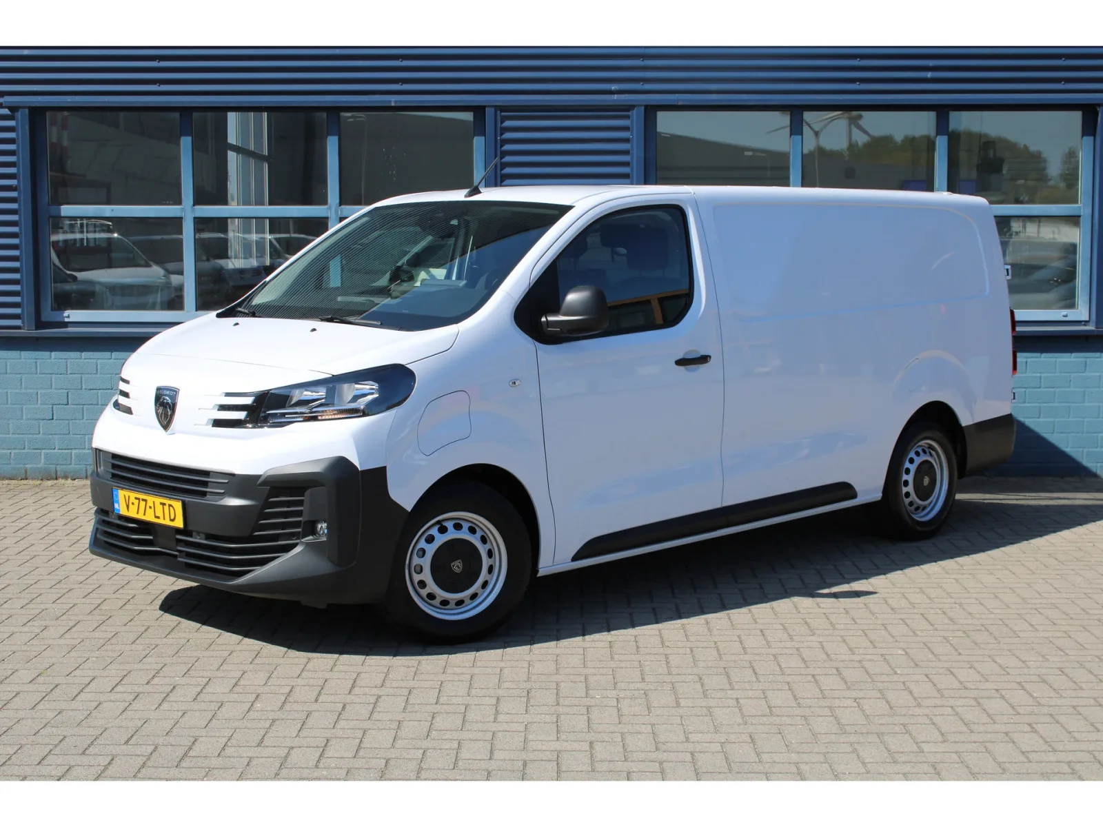 Peugeot E-Expert (2025) — foto 1