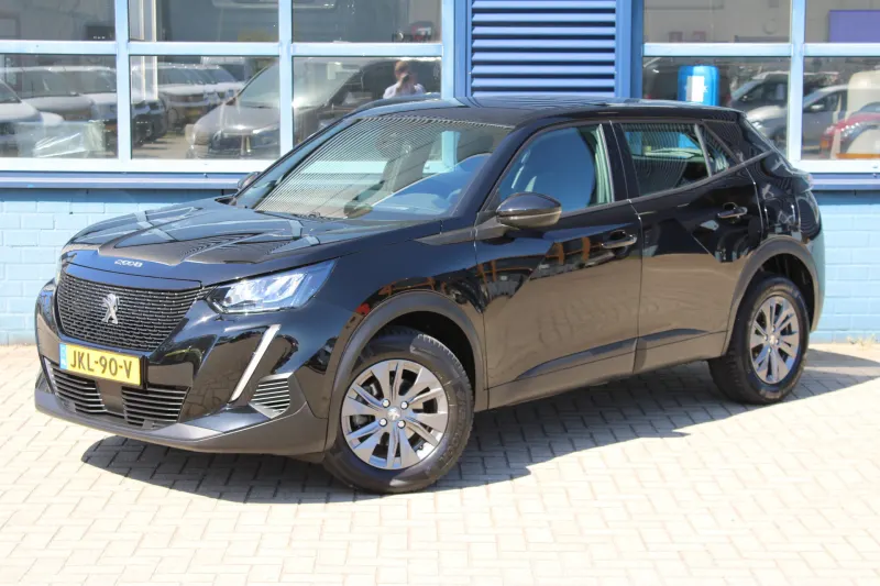 Peugeot 2008 (2023)