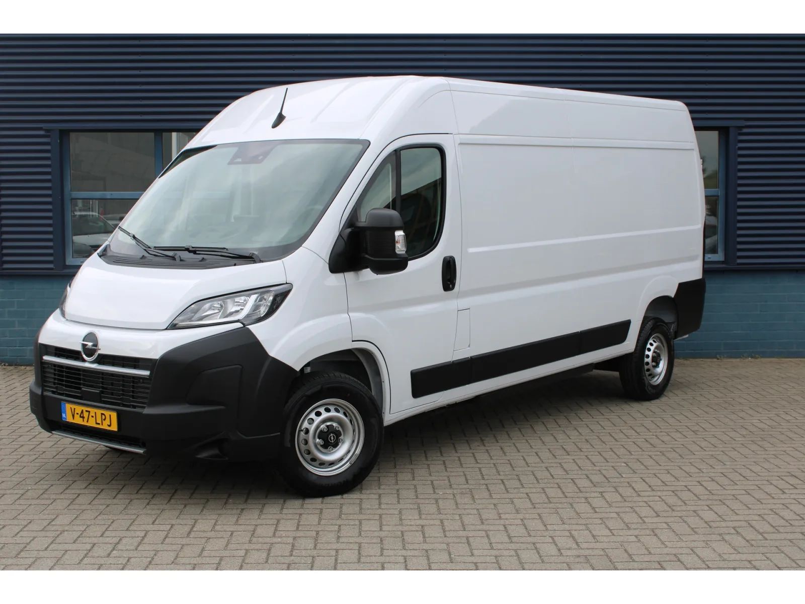 Opel Movano Electric (2025) — foto 1