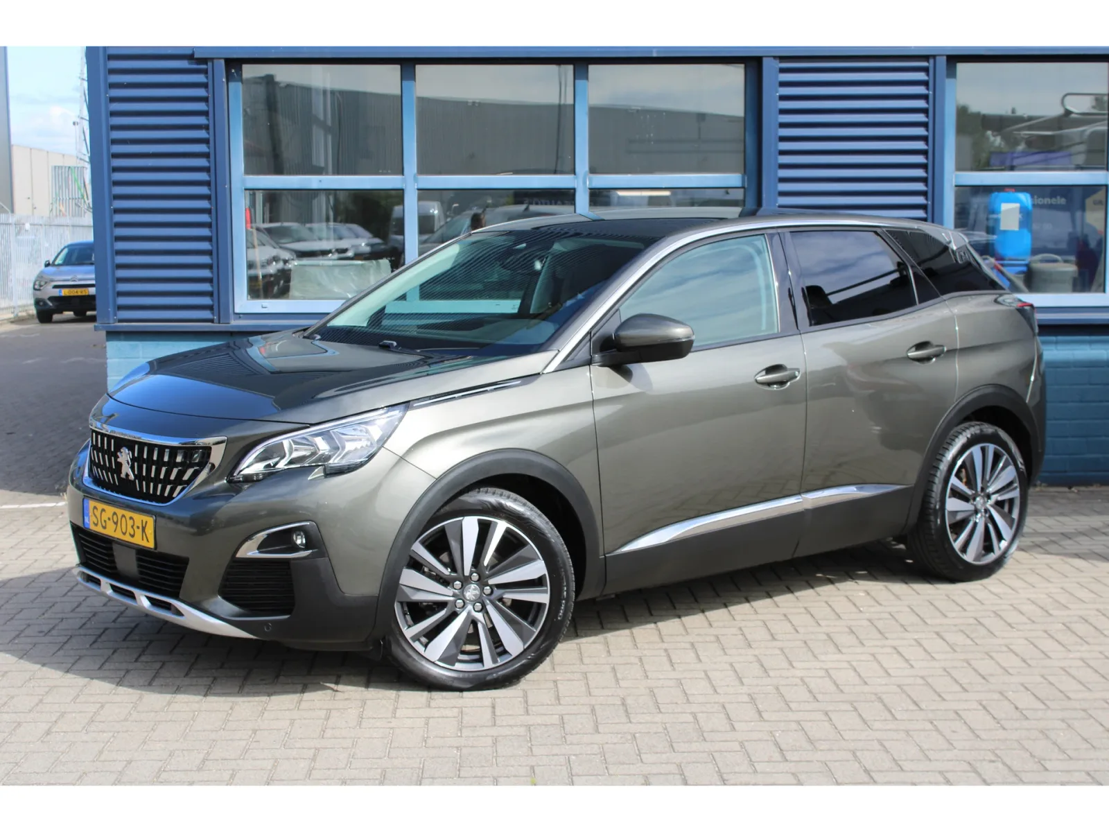 Peugeot 3008 (2018) — foto 1