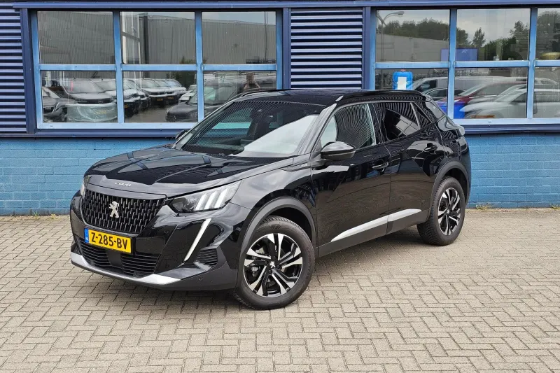 Peugeot 2008 (2023)