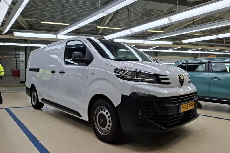 Peugeot E-Expert (2025)