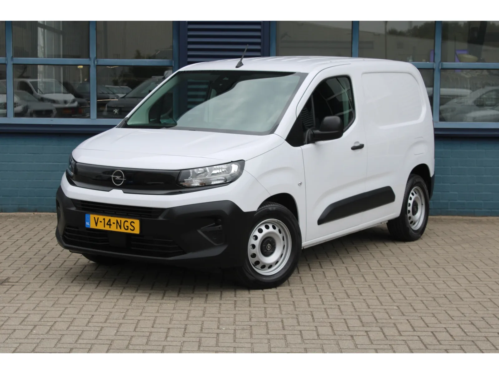 Opel Combo (2025) — foto 1