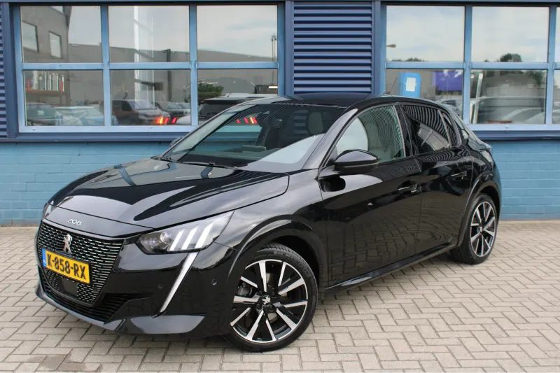 Peugeot 208 (2021)