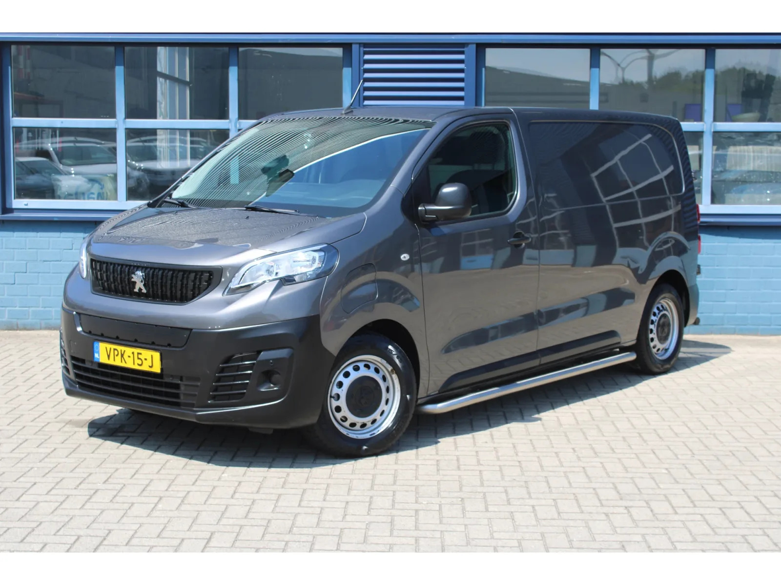 Peugeot E-Expert (2022) — foto 1