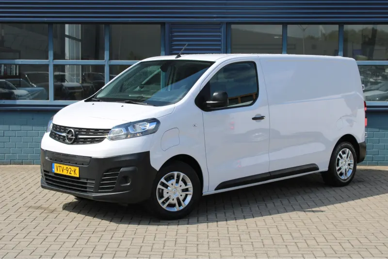 Opel Vivaro-e (2023)