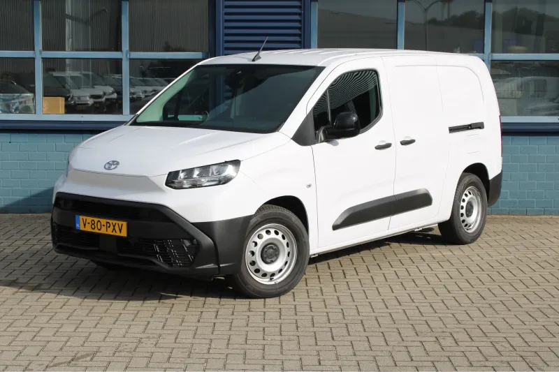 Toyota Proace (2024)