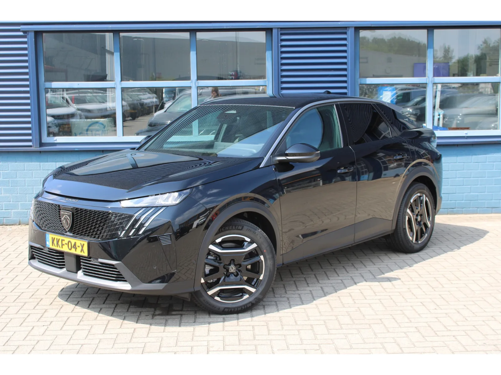 Peugeot e-3008 (2026) — foto 1