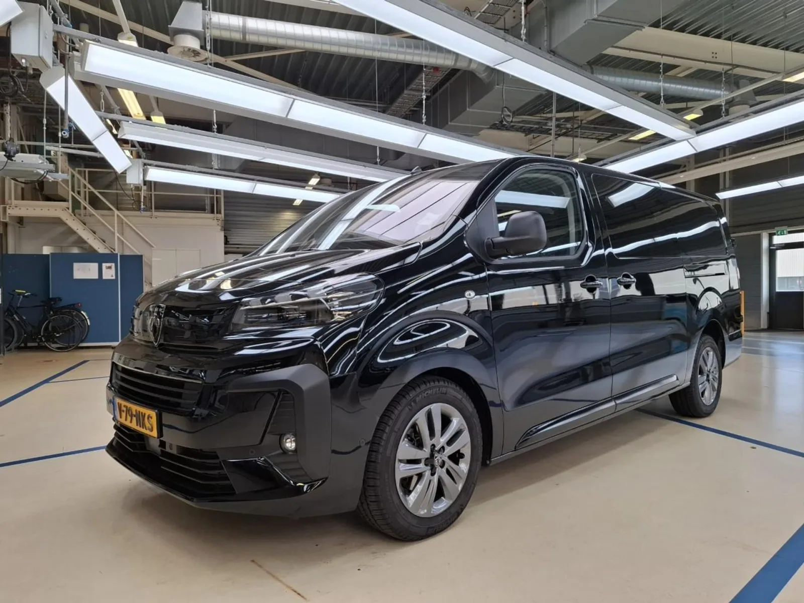 Peugeot Expert (2025) — foto 1