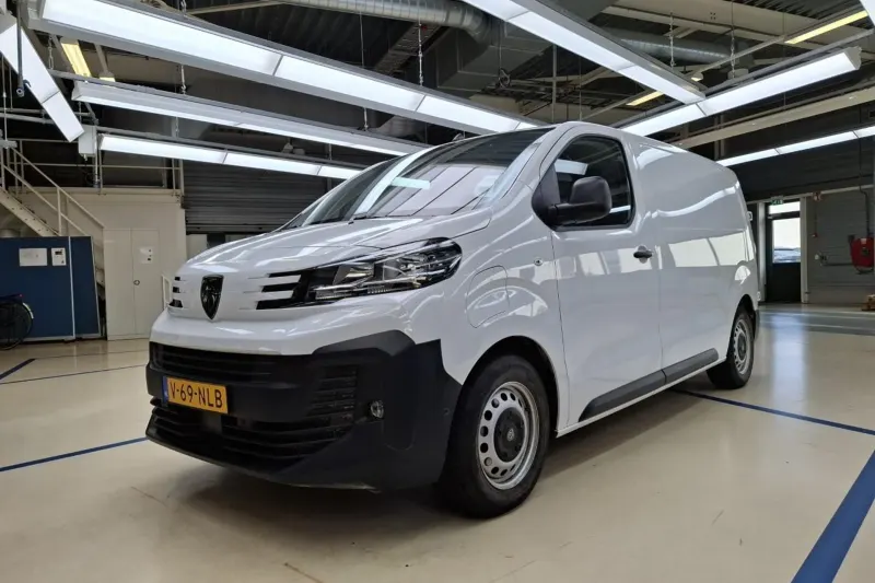 Peugeot E-Expert (2025)