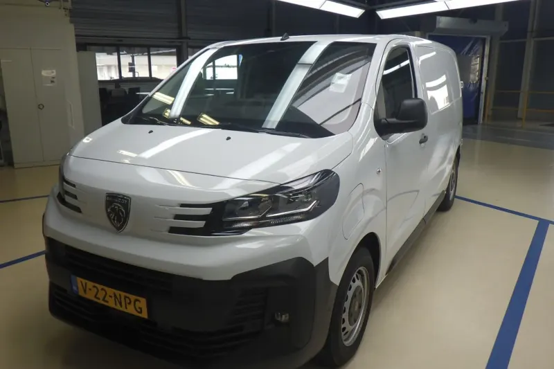 Peugeot E-Expert (2025)