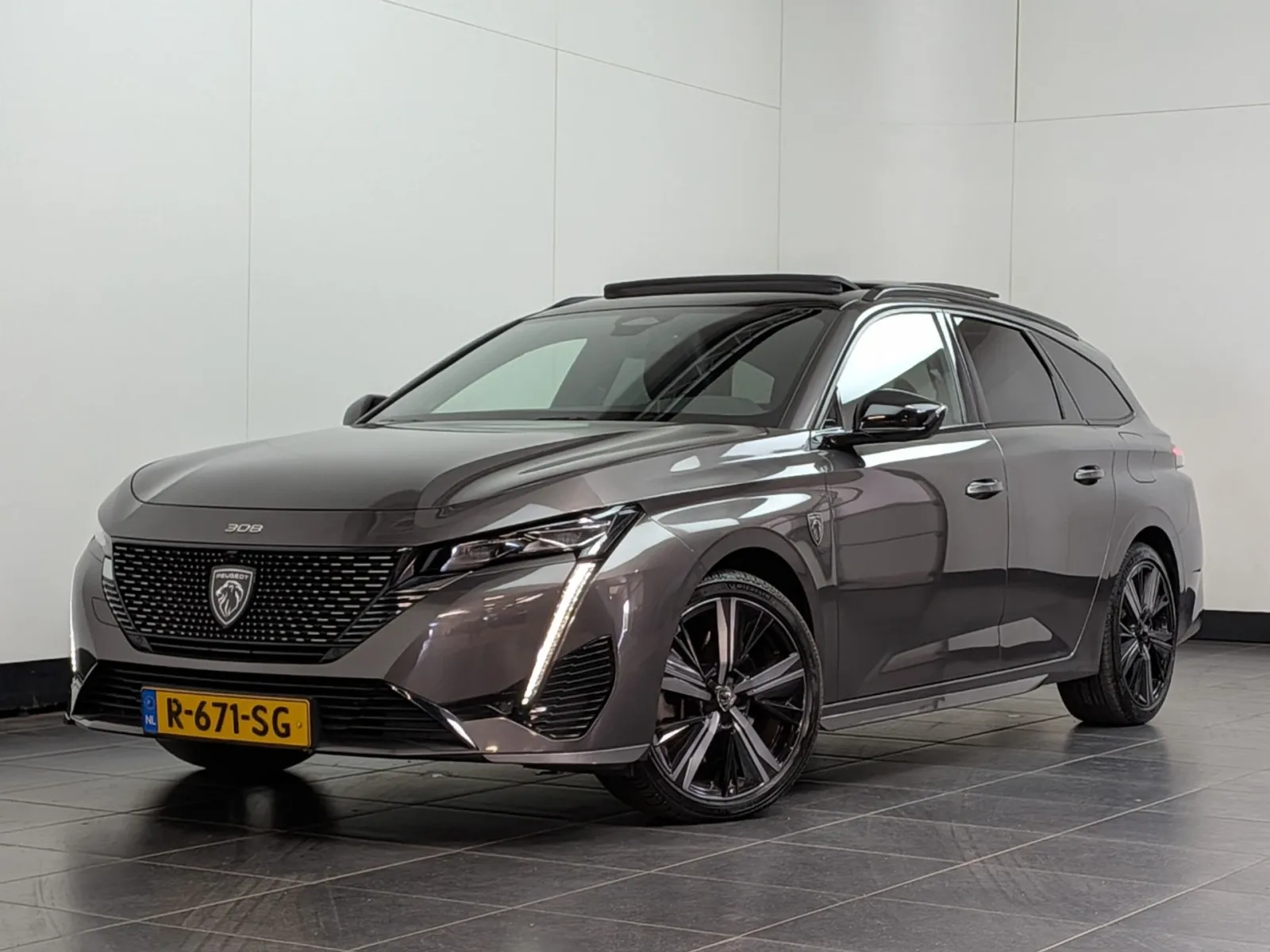 Peugeot 308 (2022) — foto 1