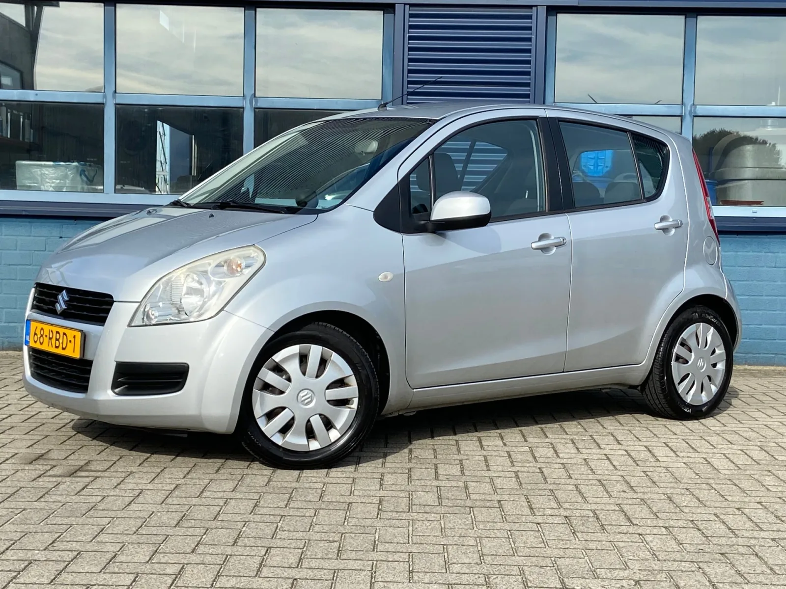 Suzuki Splash (2011) — foto 1