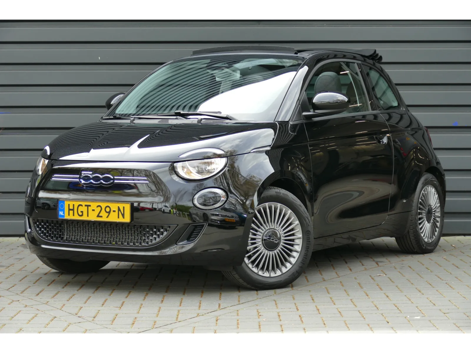 Fiat 500C (2025) — foto 1