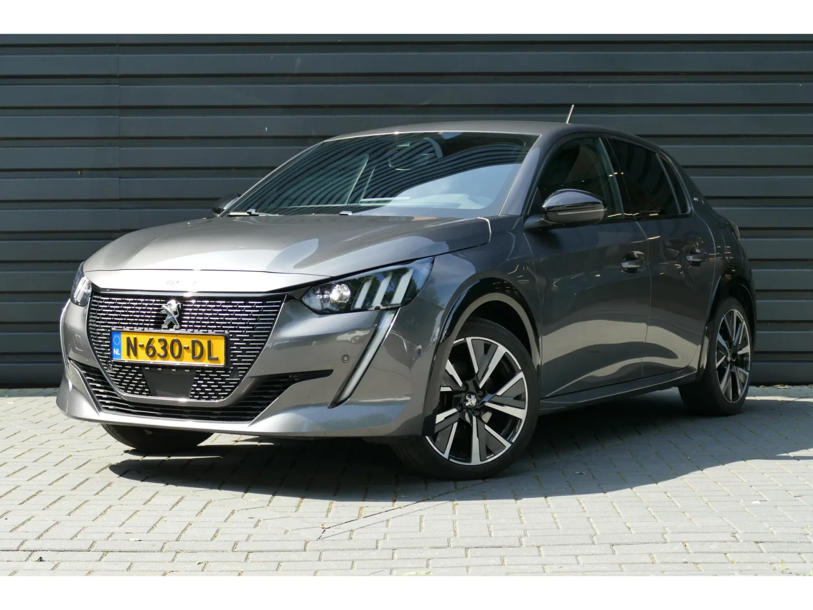 Peugeot 208 (2021) — foto 1