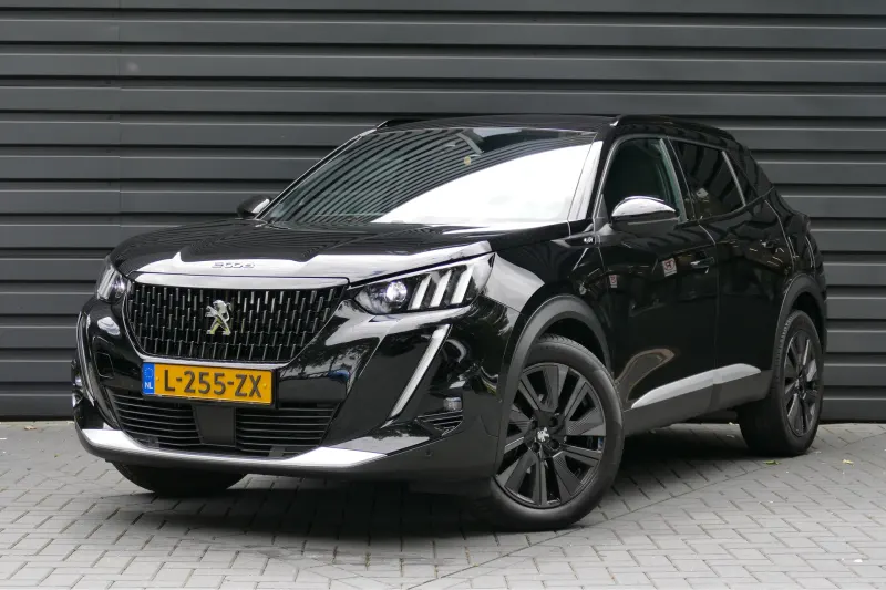 Peugeot 2008 (2021)