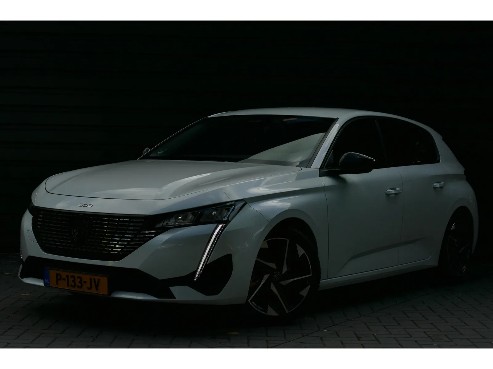 Peugeot 308 (2022) — foto 1