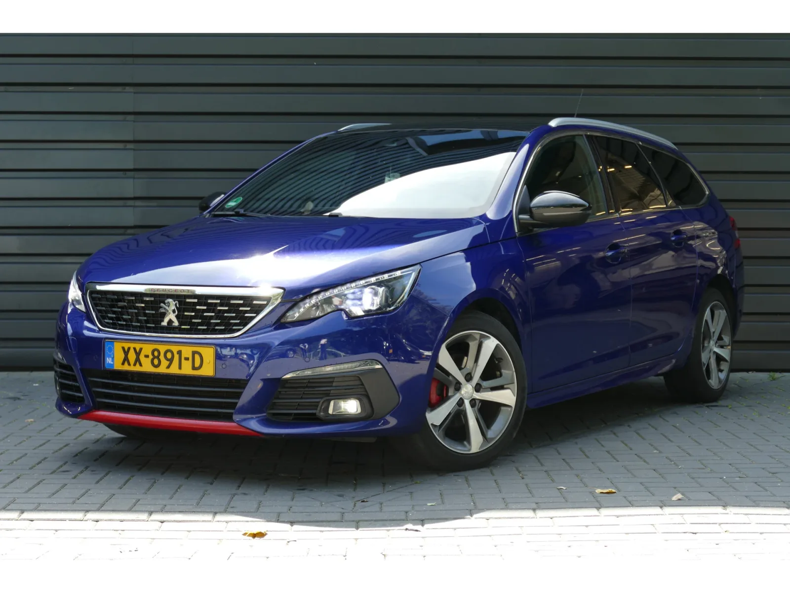 Peugeot 308 (2019) — foto 1