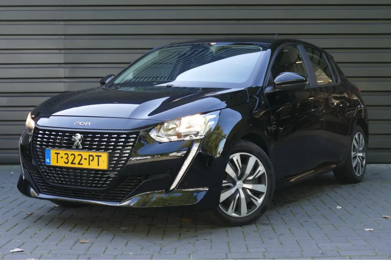 Peugeot 208 (2023)