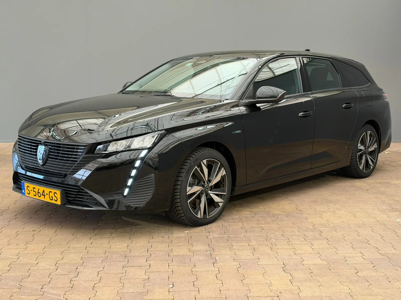 Peugeot 308 (2023) — foto 1