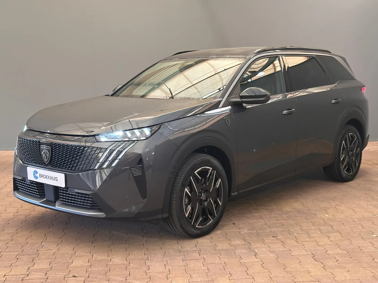 Peugeot 5008 (2025) — foto 1