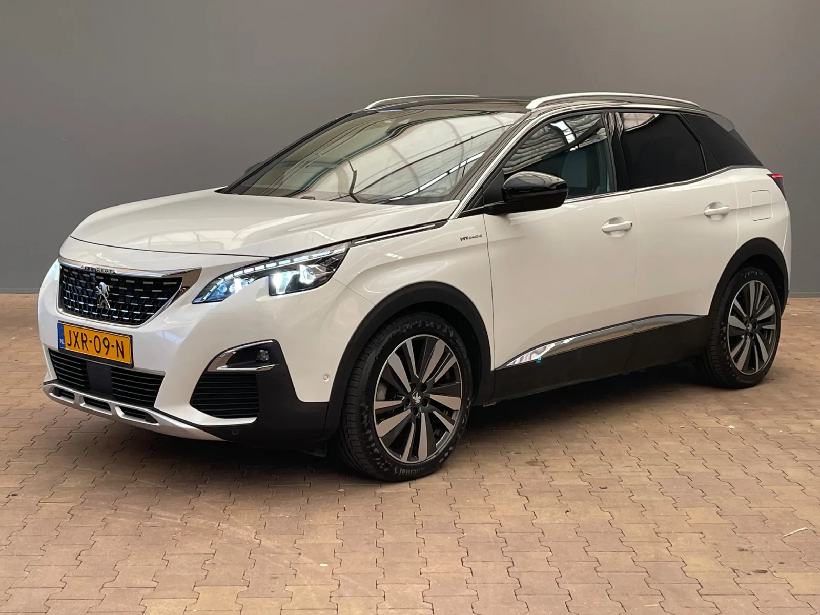 Peugeot 3008 (2020) — foto 1