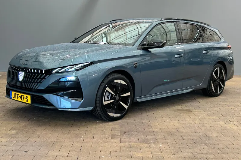 Peugeot e-308 (2025)