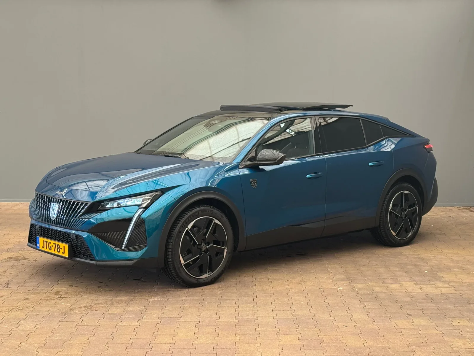 Peugeot e-408 (2026) — foto 1