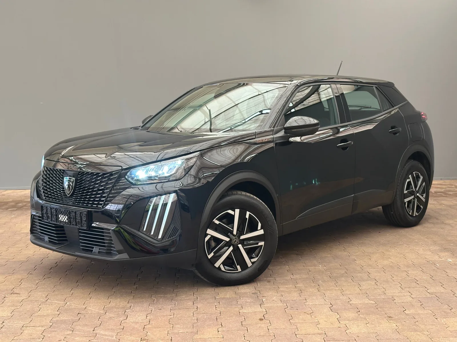 Peugeot 2008 (2025) — foto 1