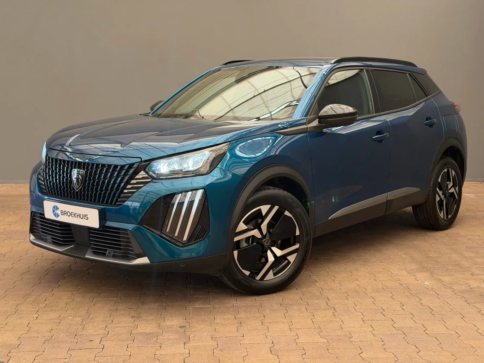 Peugeot 2008 (2025) — foto 1