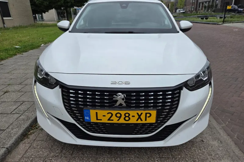Peugeot 208 (2021)
