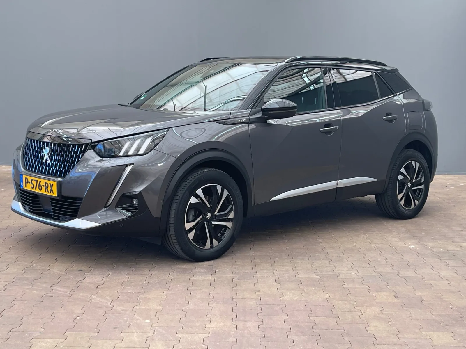 Peugeot 2008 (2021) — foto 1